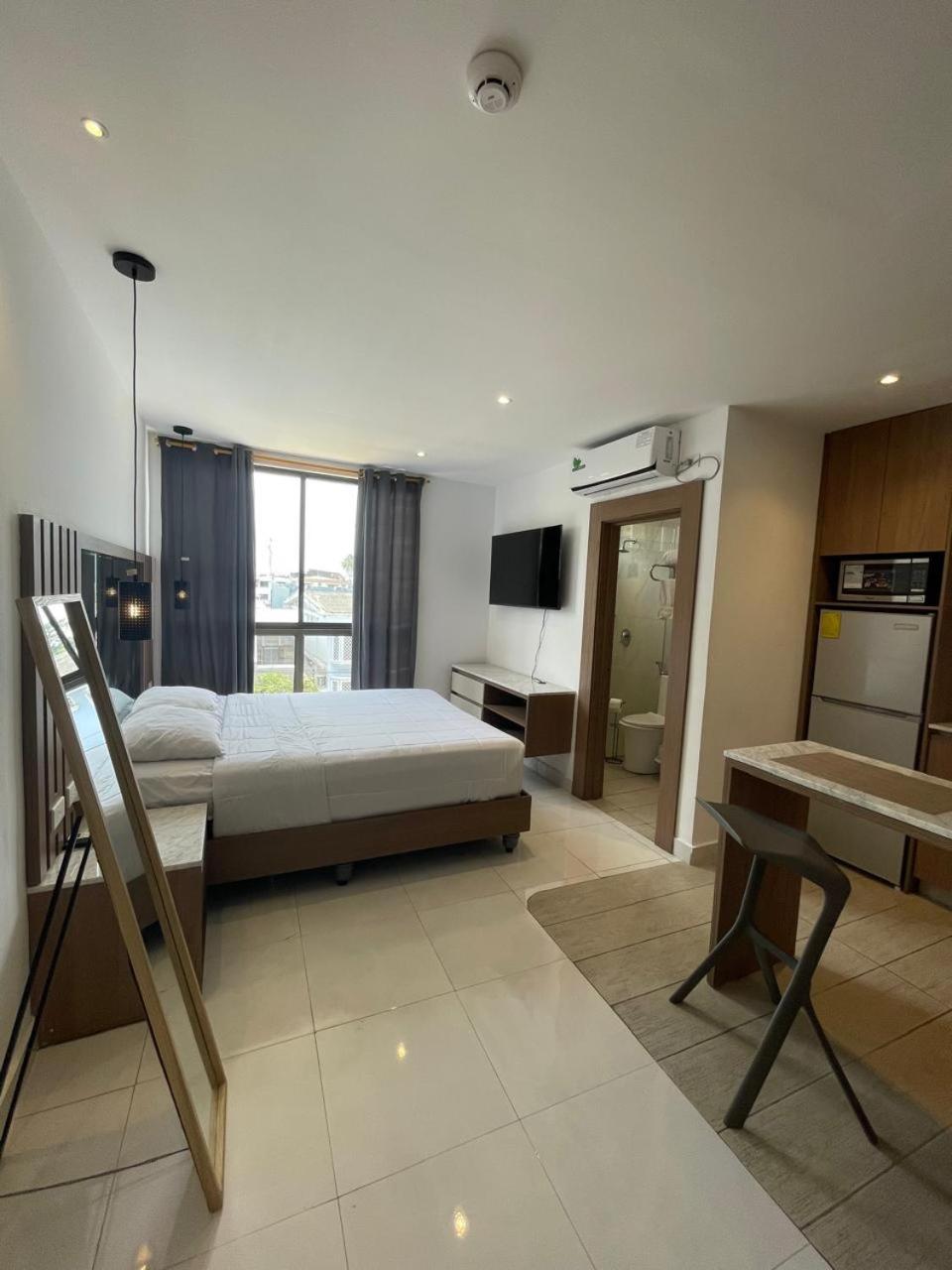 Novapark Kennedy Hotel Гуаякиль Экстерьер фото